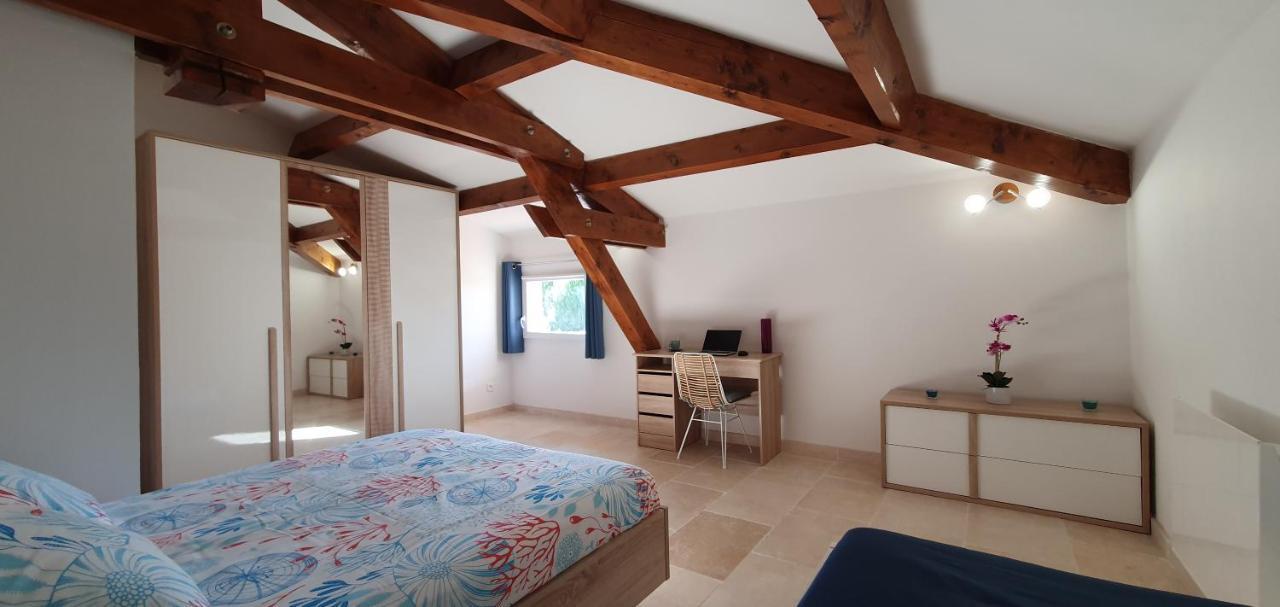 Maison Calme Et Renovee "Olea Provence" A 20Mn D'Aix-En-Provence Et Gare Tgv Saint-Cannat Luaran gambar